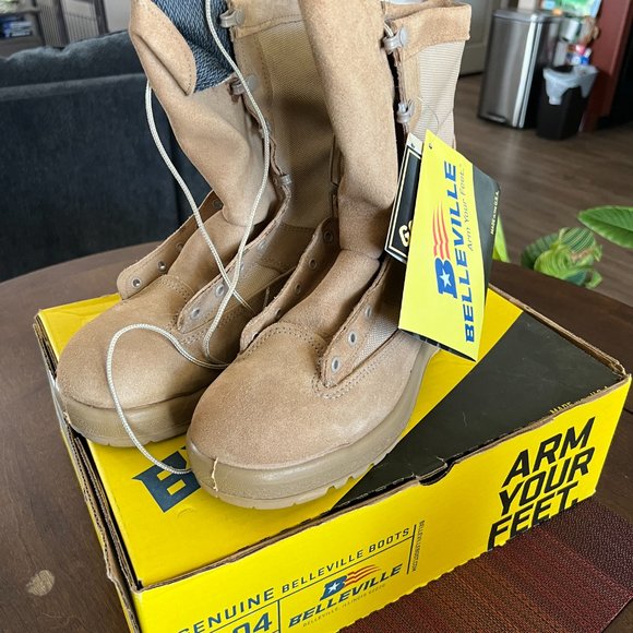 Bellevelle Waterproof Flight & Combat Boots - Picture 2 of 2